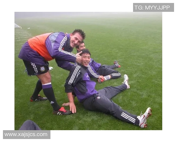 深圳足球队的蜕变之路：从困境到辉煌的纪实探索与反思